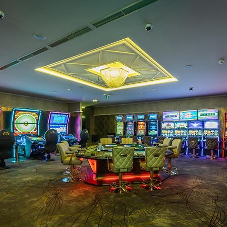 Hotel Europa Komárno Exteriér fotografie